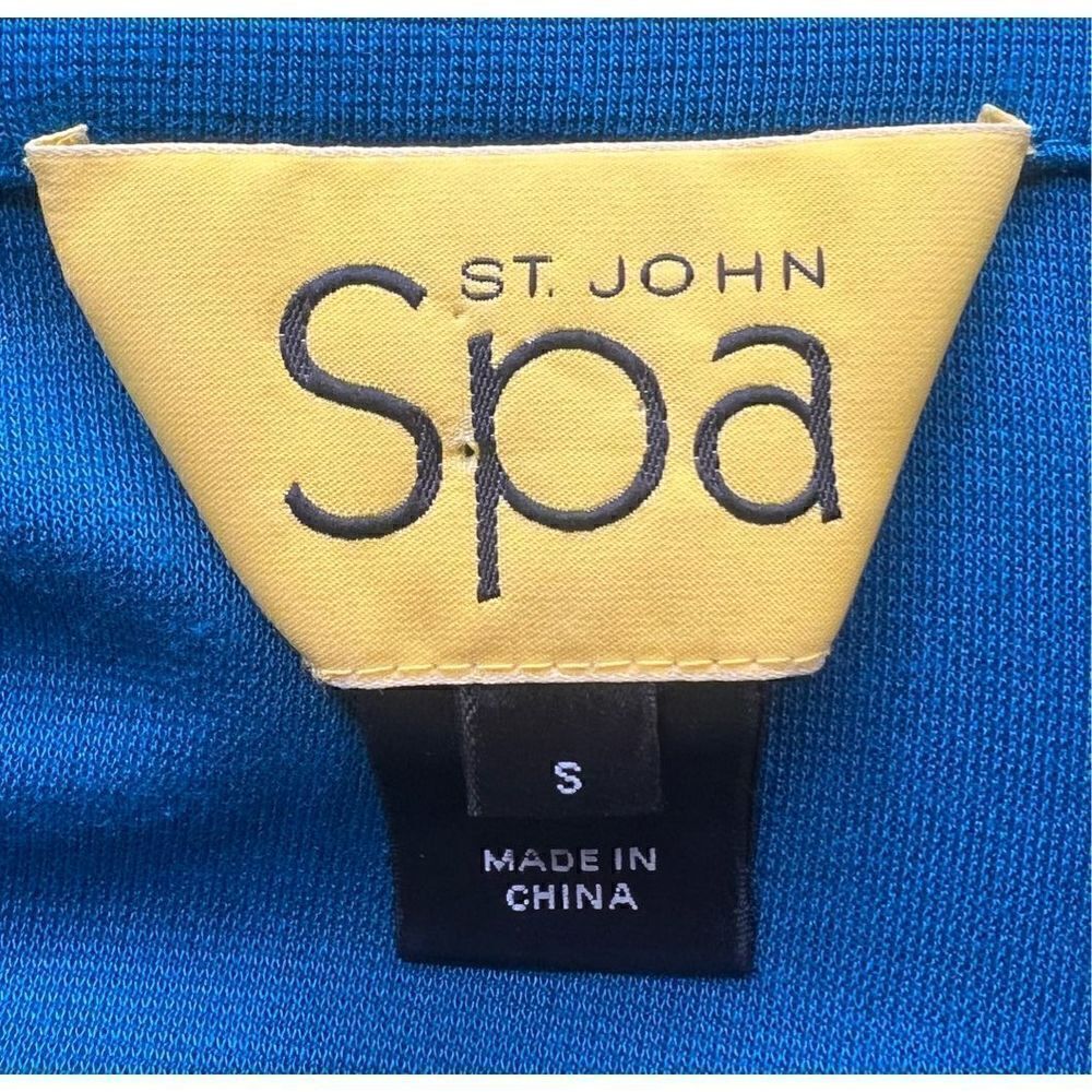 St. John Spa Blue Zip Front Jacket Size Small - Picture 3 of 4